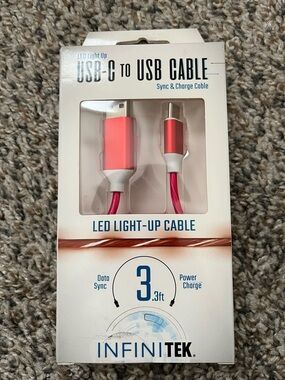 LED Light-Up USB-C to USB Cable - Red/Pink 3ft